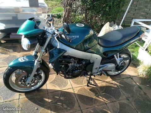 Speed triple 955i (sprint st)