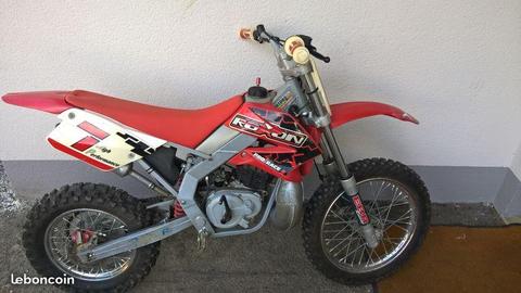 Moto cross enfant marque roxon