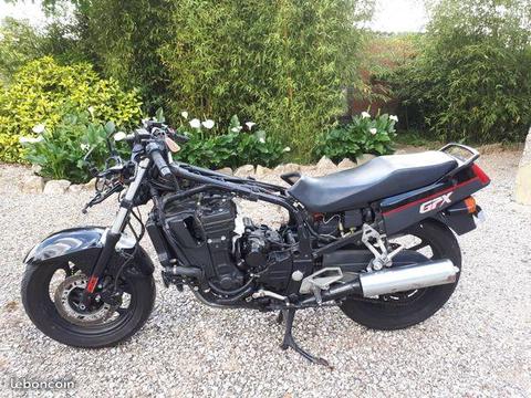 Kawasaki gpx 750 r