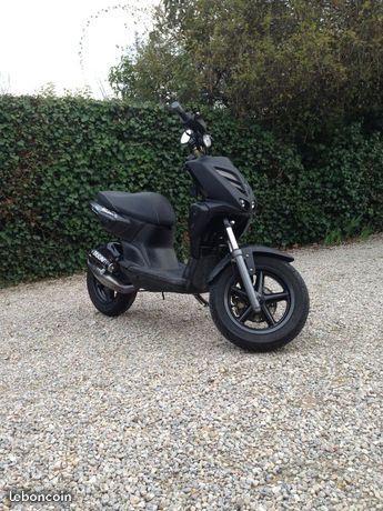 Scooter 50 entièrement d'origine
