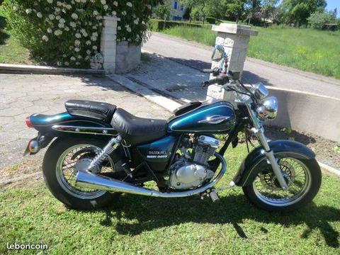 Moto SUZUKI MARAUDEUR 125
