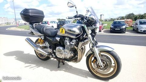 XJR 1300 - 31 349 km - état irréprochable - 2010
