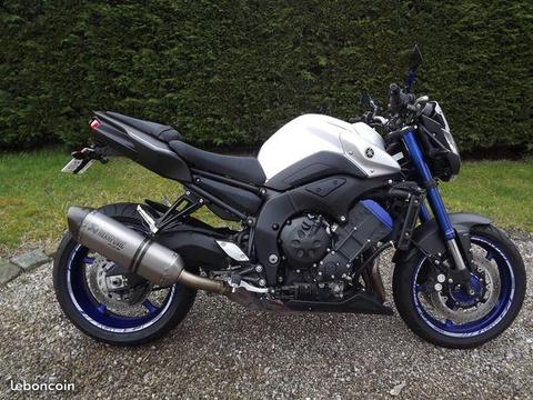 Yamaha FZ8 ABS Race Blue