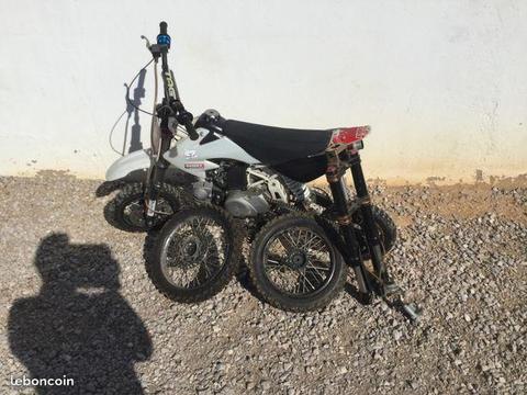 Dirt bike Apollo 125