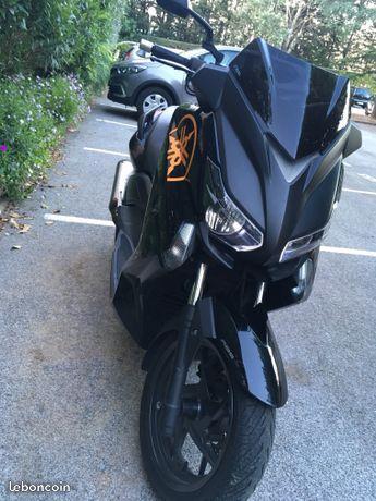 X-Max 125 ABS