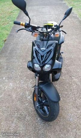 Scooter 50 entièrement d'origine