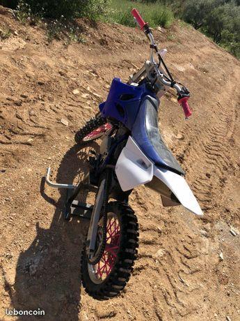 85 yz