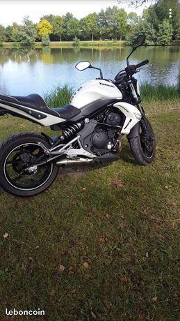 Kawasaki er6n blanche 2011