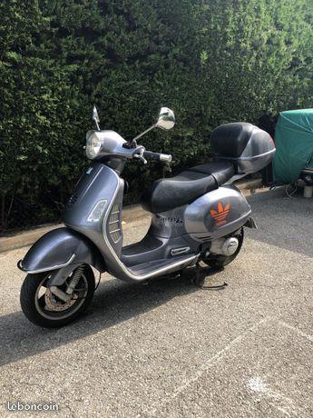 Piaggio vespa 125 granturismo l