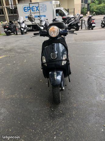 PIAGGIO VESPA 50 LX