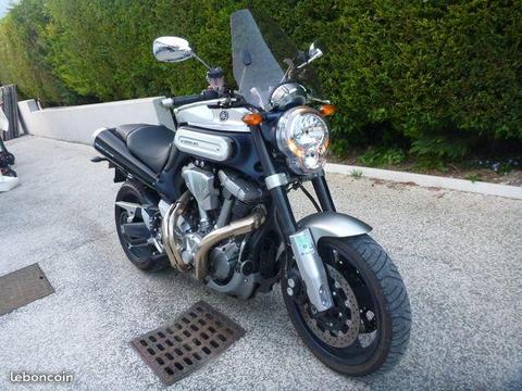 Yamaha mt01 etat neuve 6500 kms