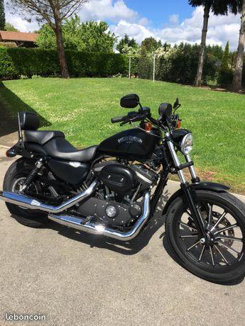 Harley-Davidson 883 iron