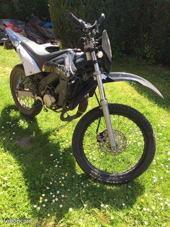 Moto 50 annee 2015