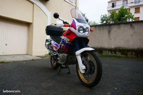 Honda Africa Twin RD07A XRV750