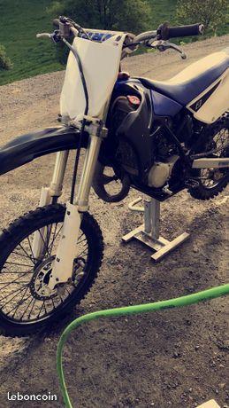 85 yz