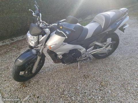 Suzuki 600 GSR