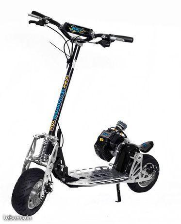 Trotinette thermique 71cc
