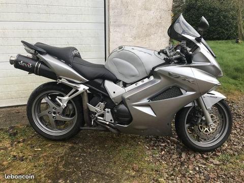 VFR 800