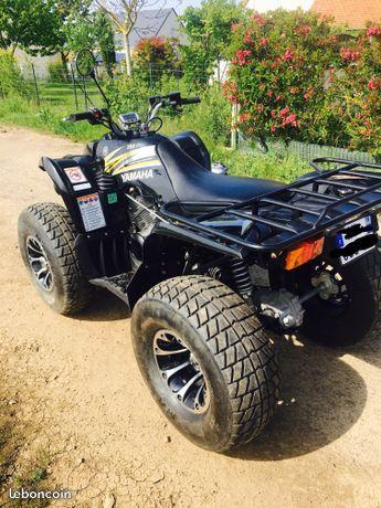 Quad Yamaha Wolverine