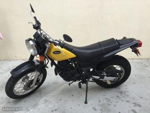 Moto 125 TW