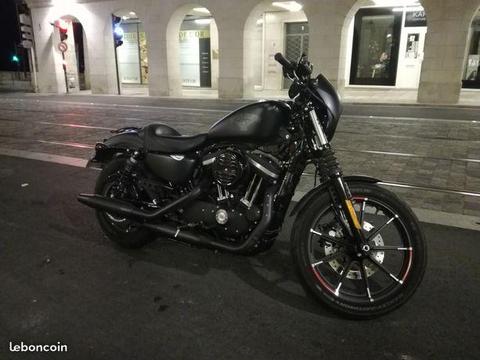 Harley Davidson 883 iron Sportster 2016