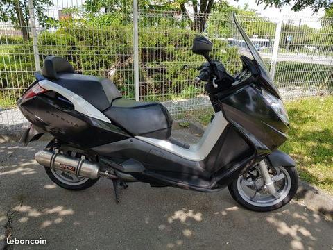 Scooter Satelis 125 2012