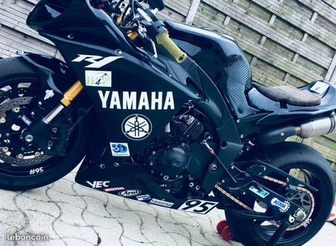 Yamaha R1 2012 TCS