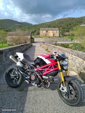 Ducati 1100 Monster S