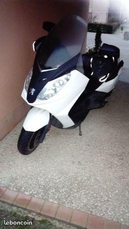 Scooter Peugeot 125 Satelis
