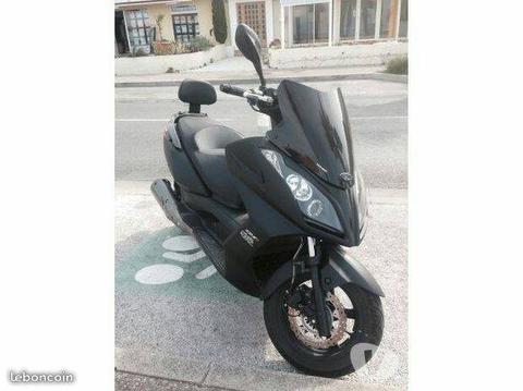 Scooter Dinkstreet 125 cm3 pour pièces