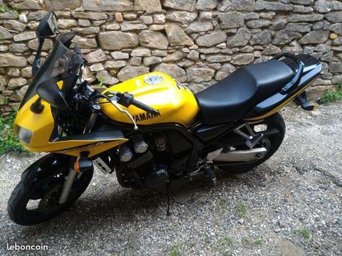 Yamaha Fazer FZS 600