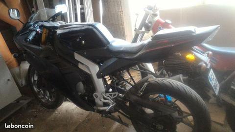 Moto RIEJU 50 CM3