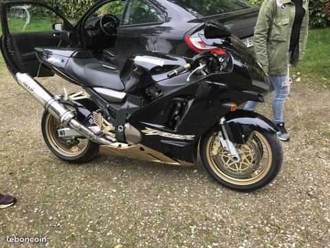Kawasaki zx12r