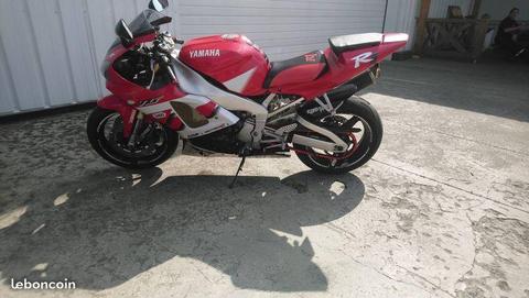 yamaha yzf r1