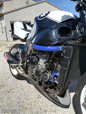 Gsxr (Modèle Unique)