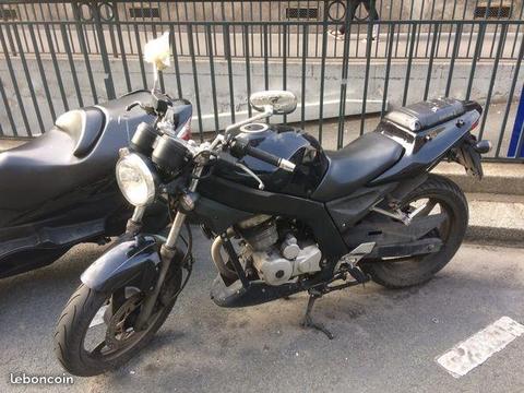 Daelim roadwin 125