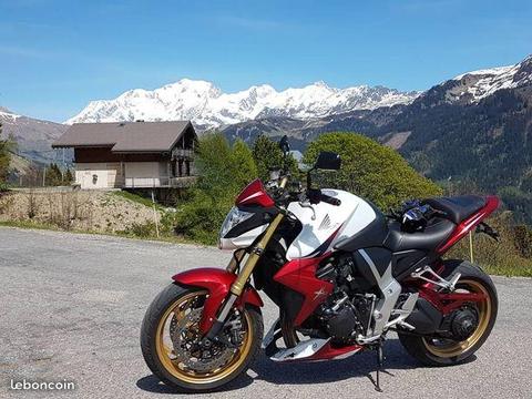 Honda cb1000r