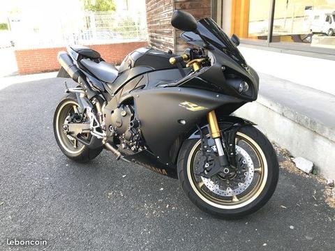 Yamaha R1 Crossplane faible kilométrage