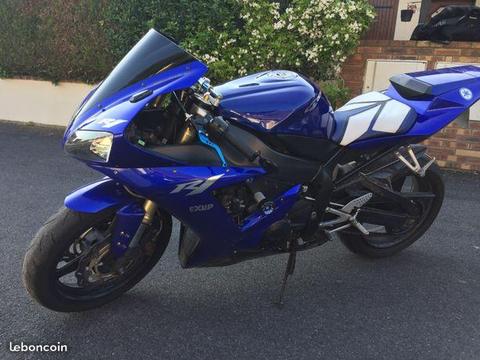 Yamaha R1 26500 kms