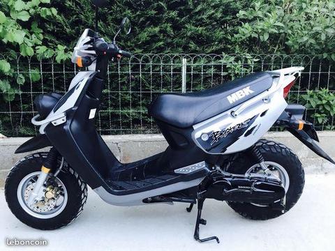 Scooter Mbk booster 100