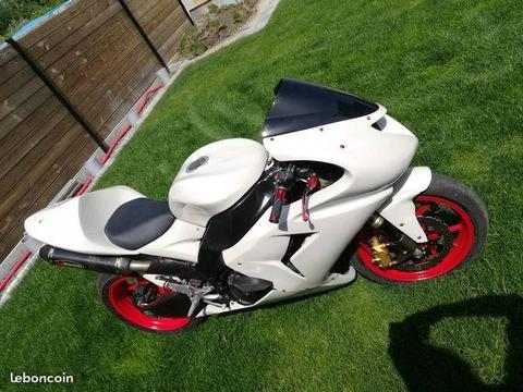 Kawasaki Zx10r 2007 piste
