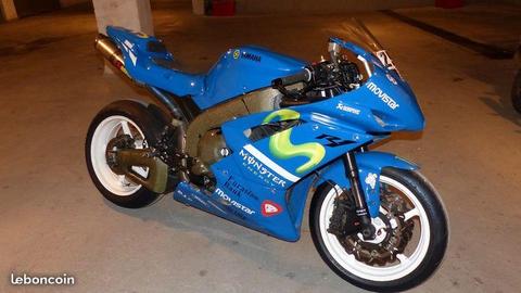 Yamaha R1 2008 piste