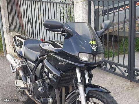 600 fazer FZS