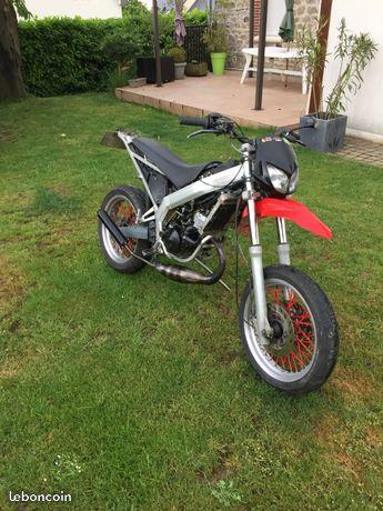 Derbi senda