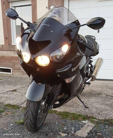 Kawasaki 1400 ZZR