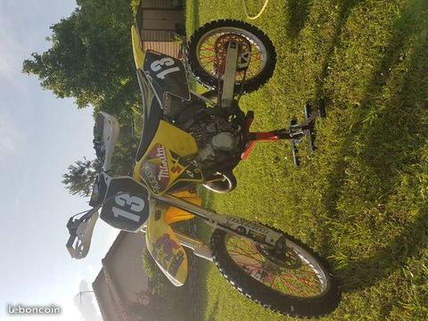 125 RM Suzuki