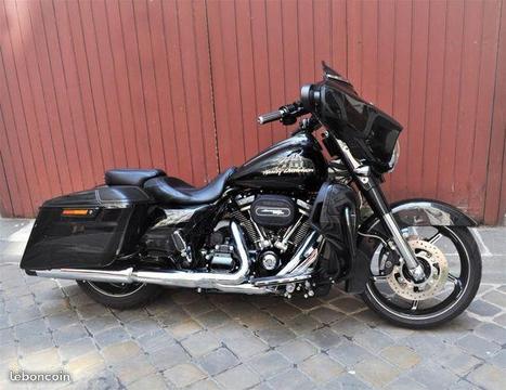 Harley Davidson CVO STREET GLIDE 1868 cm3