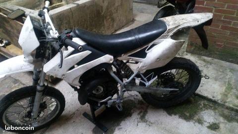 Peugeot xp6