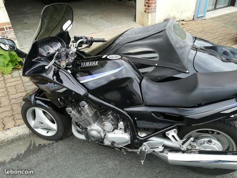 Side car Yamaha 900 diversion Kyrnos