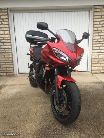 YAMAHA FZ6 S2 Fazer